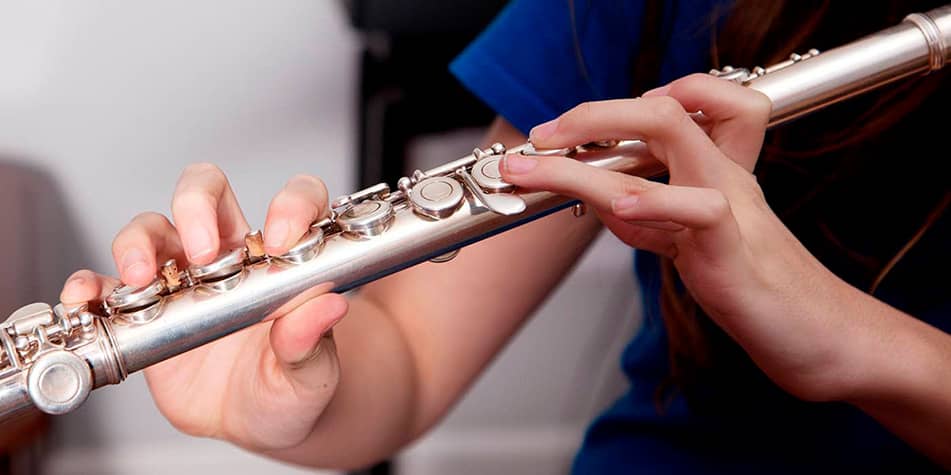 Flute Lessons in Bristol - Quality, Trusted Teachers & Tutors MusicTutors